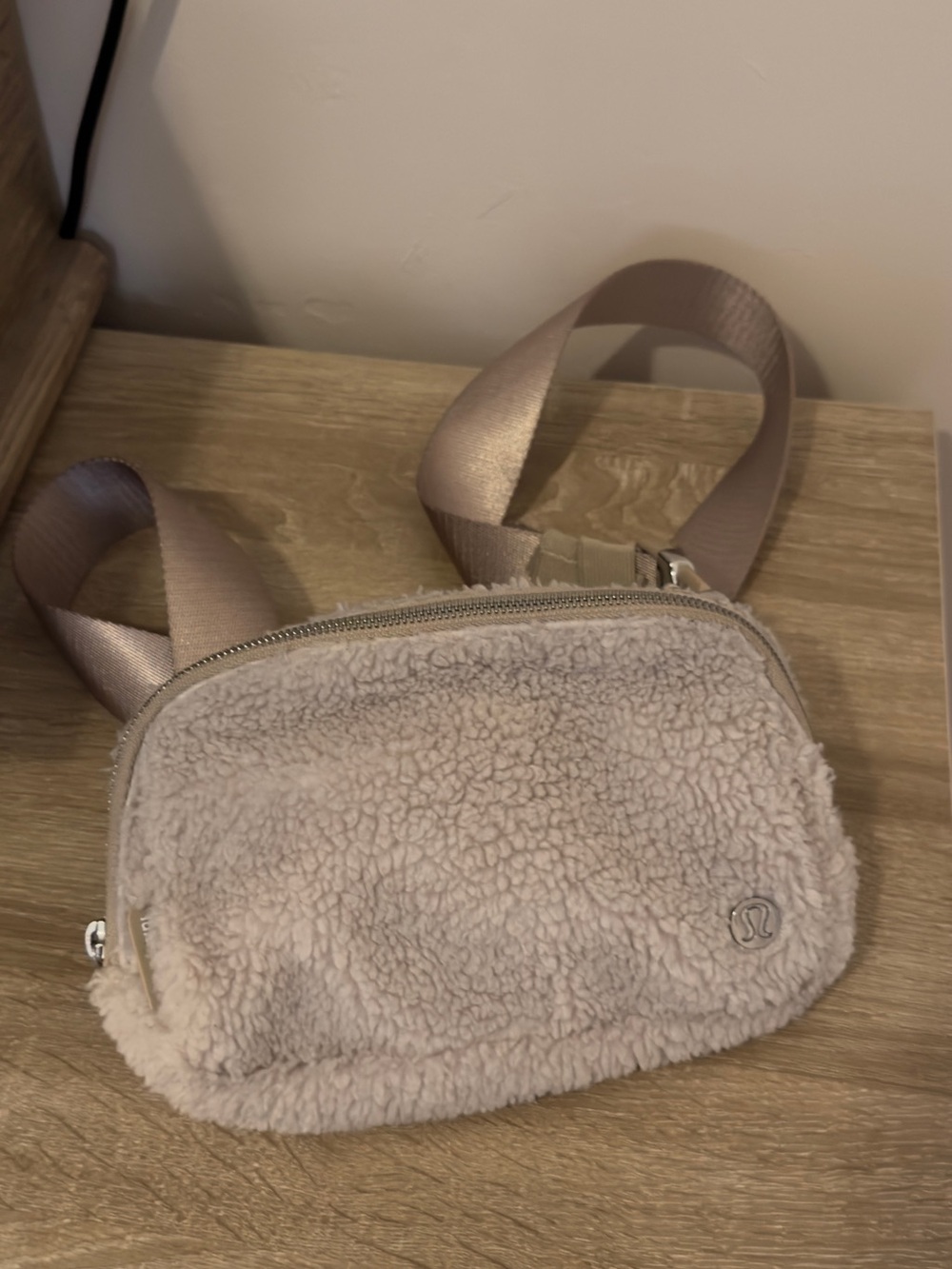 Lulu Lemon Sherpa crossbody bag